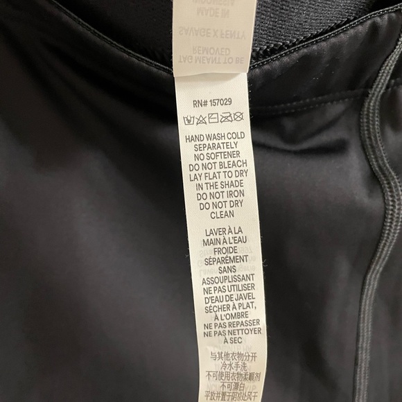 Savage X Fenty Sport Black Shorts by Rihanna. Size 3X. New with tags. - Picture 15 of 16